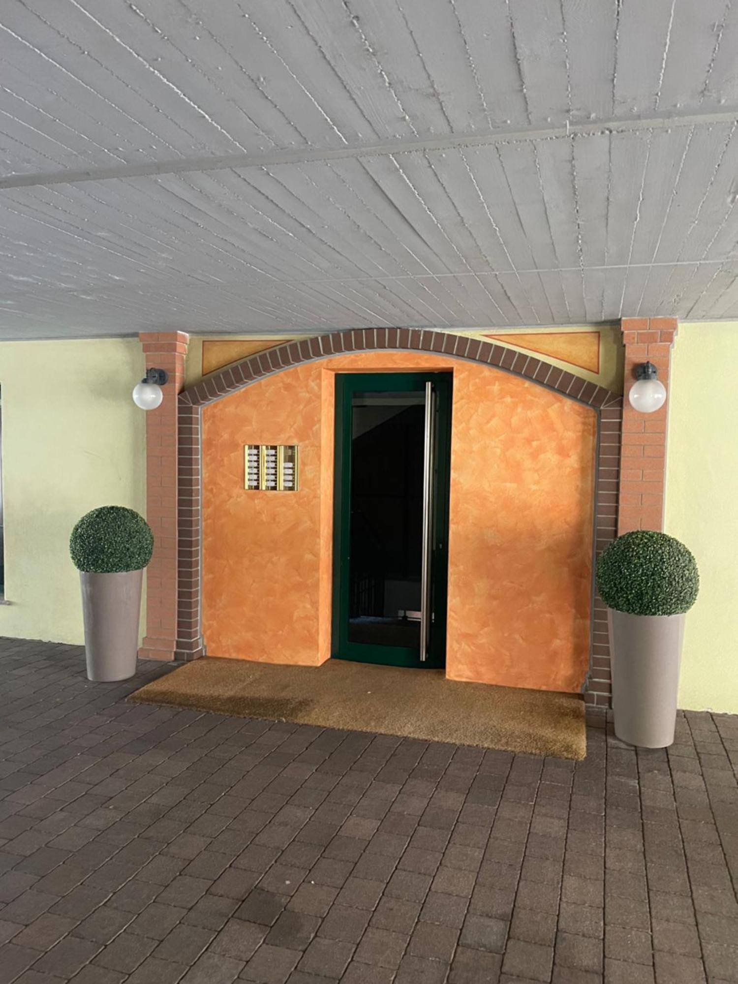 Apartamento Mille4 Novara Exterior foto